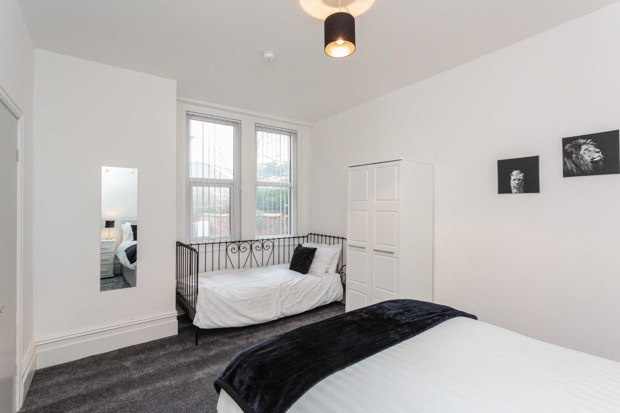 Cherry Property - Berry Apartments بلاكبول الغرفة الصورة