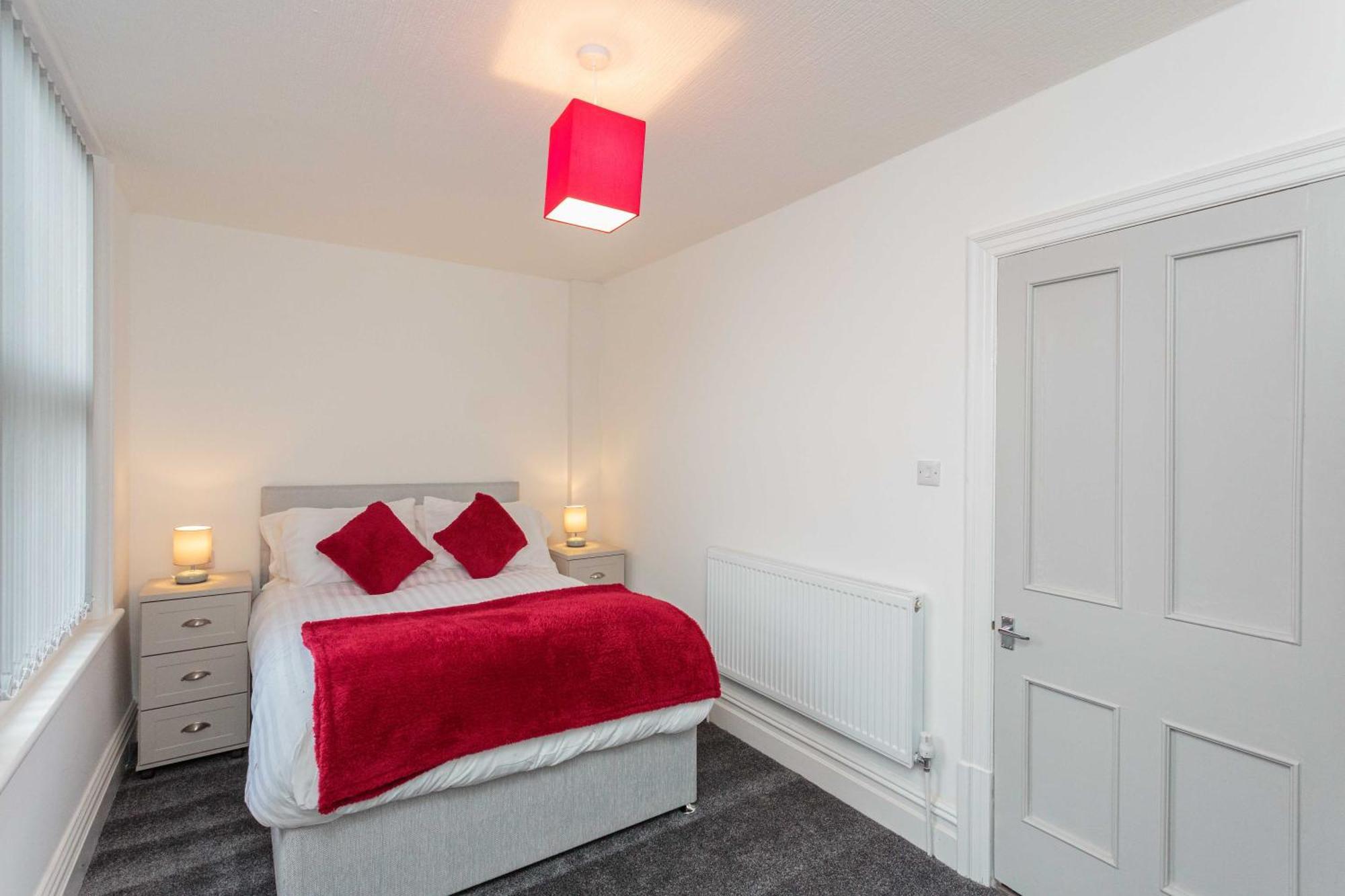Cherry Property - Berry Apartments بلاكبول الغرفة الصورة