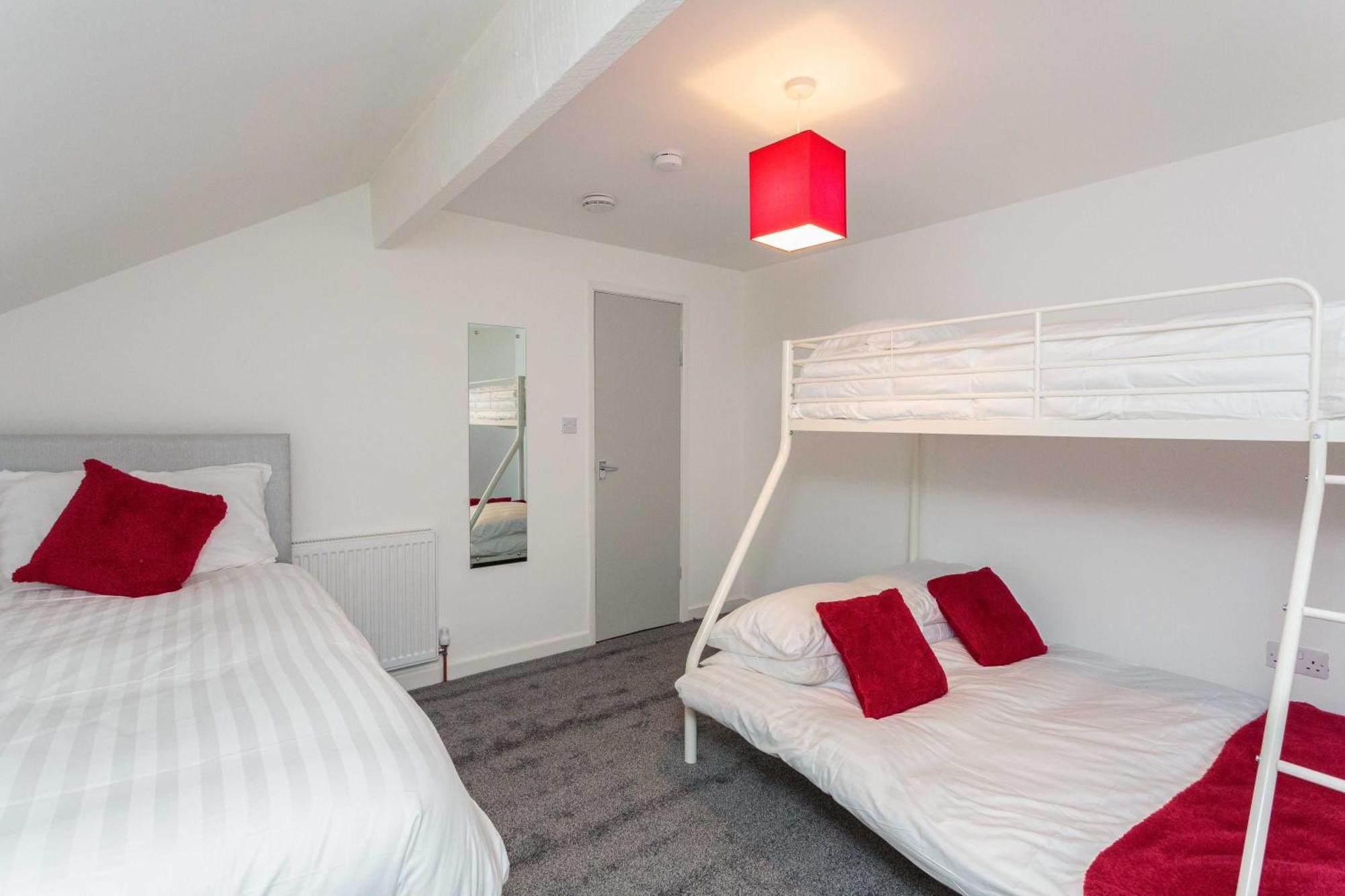 Cherry Property - Berry Apartments بلاكبول الغرفة الصورة